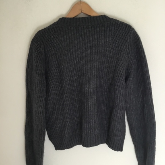 Mod Ref Grey Long Sleeve Cropped Crewneck Sweater: Women's Medium - Picture 2 of 3